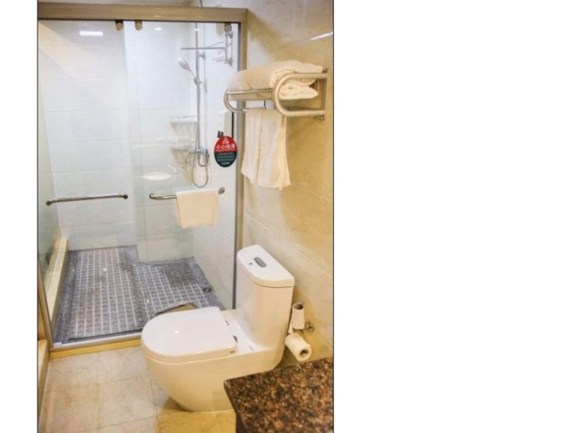 GreenTree Inn JiangSu ZhenJiang DingMao Industrial Park WoDe Square Express Hotel Exterior foto