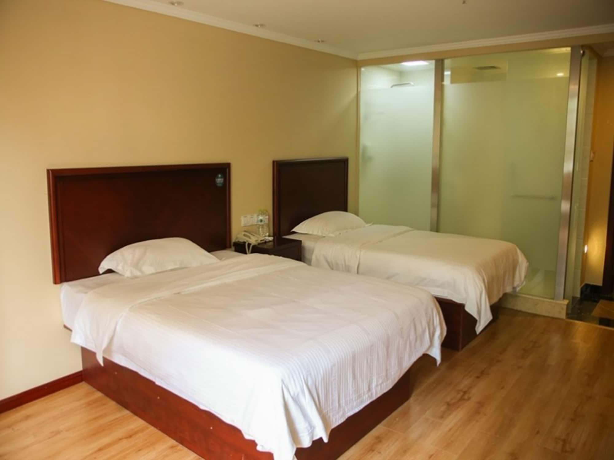 GreenTree Inn JiangSu ZhenJiang DingMao Industrial Park WoDe Square Express Hotel Exterior foto
