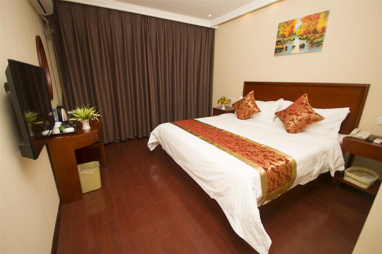 GreenTree Inn JiangSu ZhenJiang DingMao Industrial Park WoDe Square Express Hotel Exterior foto