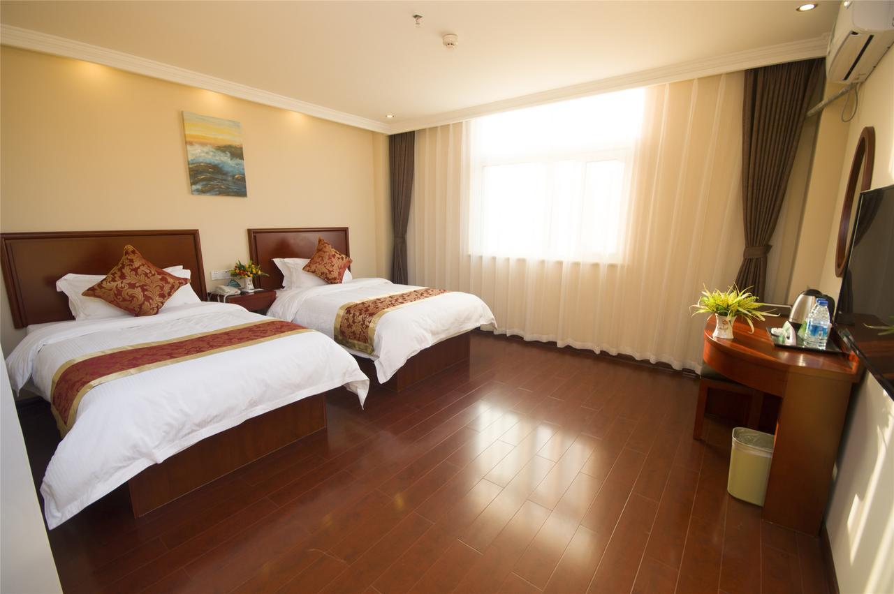 GreenTree Inn JiangSu ZhenJiang DingMao Industrial Park WoDe Square Express Hotel Exterior foto